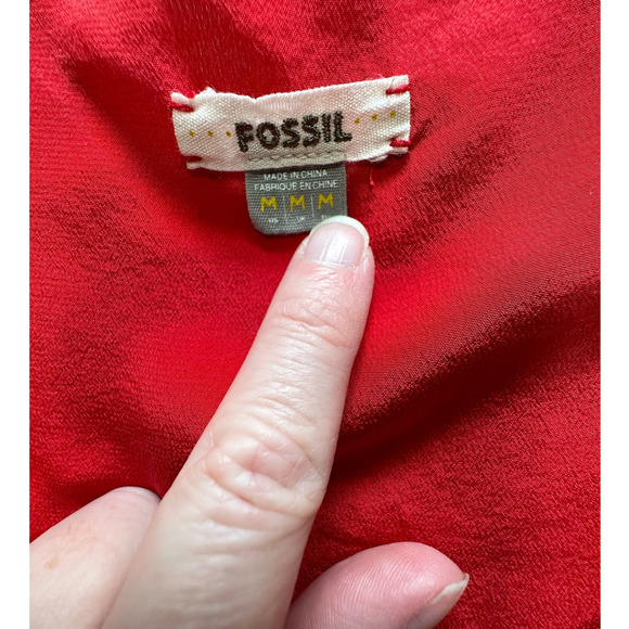 Fossil Tomato Red Silk Pin Tuck Laser Cut Tank Top, Size M - Picture 3 of 6